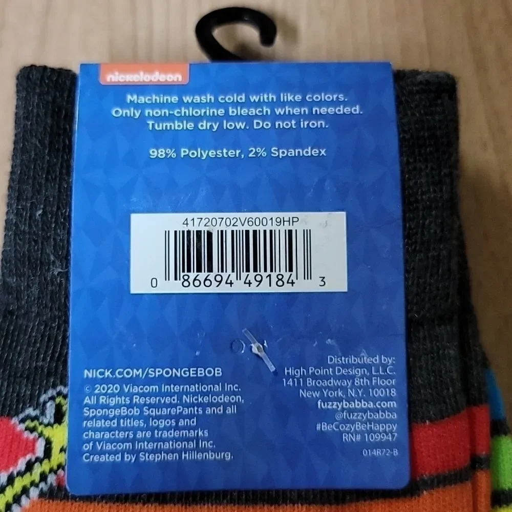 SPONGEBOB SQUAREPANTS RAINBOW PRIDE CREW SOCKS